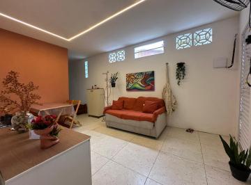 Casa de 1 quarto, Salvador · STUDIO 37m² EM RUA PRINCIPAL DE ITAPUÃ.