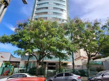 3ea36f04e21a037aceffbfe027fe48c69669ad98 · Apartamento semi mobiliado com 2 quartos no Centro de Florianópolis/SC.