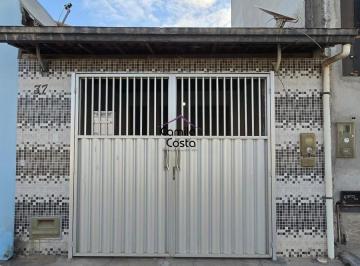 Casa · 110m² · 3 Quartos · 1 Vaga · Casa à venda no bairro 2 de Julho - Alagoinhas/BA