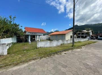 Casa · 100m² · 2 Quartos · 2 Vagas · Casa de Esquina Pertinho do Mar - Praiade Fora em Palhoça/SC