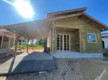 Casa · 70m² · 3 Quartos · 1 Vaga · Casa Sozinha no Terreno com Quintal - Santo Amaro da Imperatriz/SC
