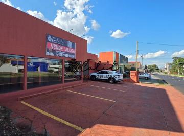 Comercial · 650m² · 3 Quartos · 6 Vagas · Imóvel comercial na Av. Independência com 650 m² de construção
