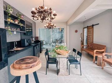 c4a399c2b4cc357edc7a0b636e39bfdc1423ea06 · Casa terrea Condominio Royal Forest com 3 suites, 199 m² - venda por R$ 2.290.000 ou aluguel por R$ 