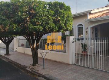 km8deg2ogzmodgxmtjiowvl_md · Casa 2 quartos com 1 suíte + churrasqueira