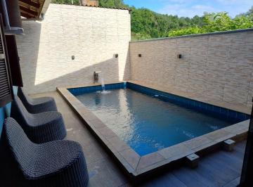 Casa · 178m² · 3 Quartos · 3 Vagas · Casa com Piscina – Bairro Itoupava Central – Blumenau/SC