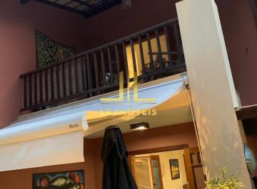 Casa · 240m² · 5 Quartos · 4 Vagas · VILLAGE TRIPLEX - 5 QUARTOS SENDO 4 SUÍTES - PRAIA DO FORTE