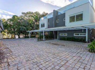 casa-de-condominio-a-venda-em-porto-alegre-pedra-redonda-com-3-quartos-010741828102fba28cdf98d7c4c45f54e9a7.jpeg · Casa de condomínio à venda em Porto Alegre, Pedra Redonda, com 3 quartos, 440,9m²