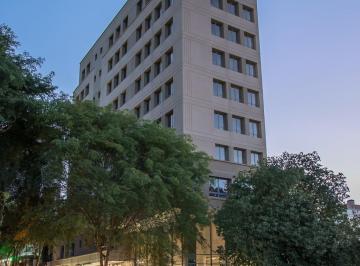 Fachada · Sala comercial à venda em Porto Alegre, Auxiliadora, 50,81m²