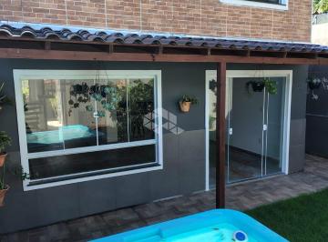 Casa · 155m² · 3 Quartos · CASA SOBRADO COM PISCINA 3 DORMITORIOS /QUARTOS EM INGLESES/ FLORIANÓPOLIS R$ 580.000,00