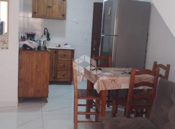 Apartamento · 70m² · 2 Quartos · APARTAMENTO 2 DORMITÓRIOS PROXIMO PROXIMO A PRAIA DOS INGLESES SÓ R$ 250.000,00