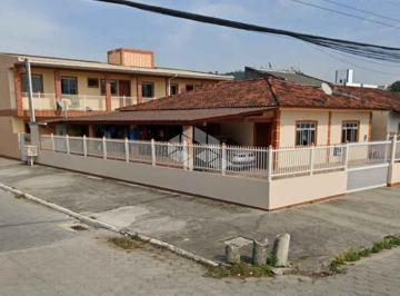 Casa · 156m² · 12 Quartos · 4 Vagas · CASA COM 4 APARTAMENTOS NO BAIRRO BELA VISTA EM PALHOÇA