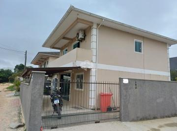 Casa · 170m² · 3 Quartos · 2 Vagas · SOBRADO COM 2 SUÍTES, QUINTAL E VAGA DE GARAGEM EM SÃO JOÃO DO RIO VERMELHO, FLORIANÓPOLIS