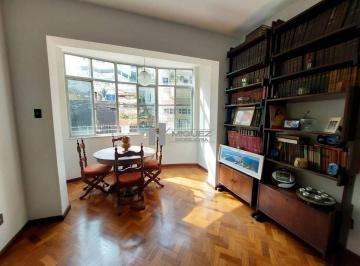 Apartamento · 120m² · 3 Quartos · Rua Humaitá: apartamento à venda com planta ampla, 3 quartos amplos e dependência completa. Ótima op