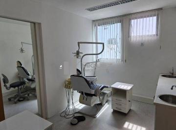 Comercial · 30m² · 1 Vaga · VENDE-SE SALA COMERCIAL NA CONDE DE BONFIM COM PORTEIRA FECHADA!!!!