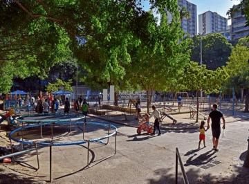 Apartamento · 70m² · 3 Quartos · 1 Vaga · APARTAMENTO À VENDA - 50m DA PRAÇA AFONSO PENA/METRÔ - 3QTS, SUÍTE, GARAGEM