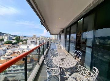 Apartamento · 220m² · 4 Quartos · 2 Vagas · Apartamento à Venda na Tijuca — Avenida Maracanã — 220 M² — 3 Suítes — Varandão — 2 Vagas