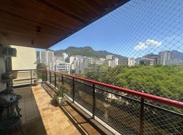Apartamento · 147m² · 3 Quartos · 2 Vagas · Apartamento a venda, rua Campos Sales, debruçado a Praça Afonso Pena, Varandão, 3 quartos sendo 1 su