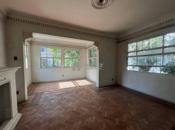 Casa · 471m² · 6 Quartos · 4 Vagas · Casa à venda na rua Pinheiro da Cunha (Tijuca) com 5 salas, 6 quartos, e garagem para 4 carros