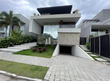 Casa · 800m² · 5 Quartos · 6 Vagas · Casa TRIPLEX a venda no Condomínio ALPHAVILLE de Alto Padrão e sofisticação com 5 suítes e espaço pa