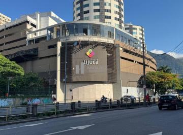 Apartamento · 80m² · 2 Quartos · 1 Vaga · Apartamento a Venda Rua Major Ávila, junto ao Shopping. 2 quartos, sendo 1 deles suite, 1 vaga de ga