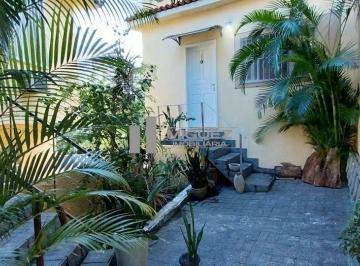Casa · 144m² · 4 Quartos · Casa à Venda. Rua Santa Maria Rossello, Tijuca, Colado a Rua Uruguai. 4 Quartos.código 21641