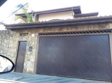 Casa de 3 quartos, Poá · Sobrado de alto padrão com 282m² à venda em Jardim Medina - Poá/SP