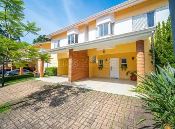 202511251559085043.jpg · Casa para Venda em Cotia, Granja Viana, 4 dormitórios, 1 suíte, 3 banheiros, 2 vagas