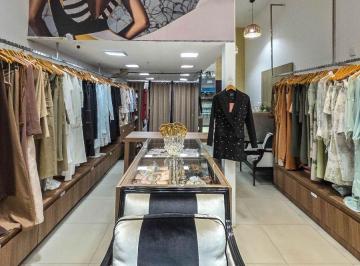 Comercial , Brasília · Loja no Vitrinni shopping com a melhor localização 45 m² em Venda em Águas Claras