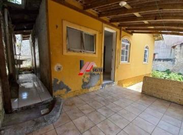 Terreno · 140m² · Terreno com duas casas à venda no Bairro Trindade em Florianópolis