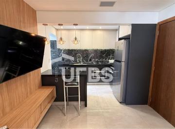 Apartamento · 59m² · 1 Quarto · 1 Vaga · Edifício Dom Artur no Setor Bueno - Apartamento Charme totalmente reformado