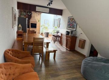Casa · 236m² · 3 Quartos · 2 Vagas - QuintoAndar (Premier Locação) · Casa para Aluguel - Jardim Marajoara , 3 Quartos,  236 m2 - São Paulo