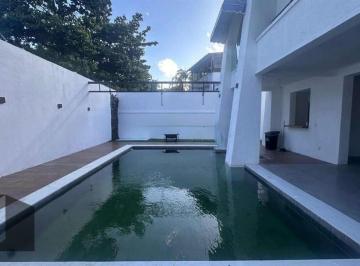 Piscina · Imoveis - na Barra da Tijuca