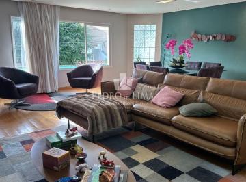 Casa · 400m² · 3 Quartos · 6 Vagas · Sobrado 3 suites 6 vagas no Jardim Taxtil
