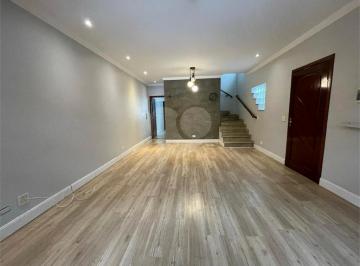 Casa · 138m² · 3 Quartos · 2 Vagas · Sobrado com 3 quartos à venda em Interlagos - SP