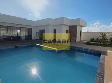 Casa · 270m² · 3 Quartos · 4 Vagas · Casa á venda, em alto padrão com energia fotovoltáica, piscina em alvenaria aquecida, 3 suites sendo