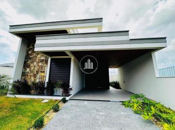 Casa · 125m² · 3 Quartos · 2 Vagas · Casa 3 Quartos com 1 Suíte e 125m² - Forquilhas