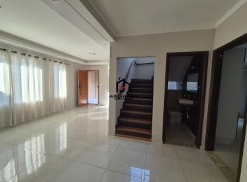 Casa · 141m² · 3 Quartos · Casa à venda - no Centro