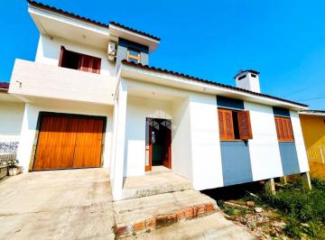 Casa · 110m² · 3 Quartos · 2 Vagas · Casa à venda com 3 quartos em Camobi