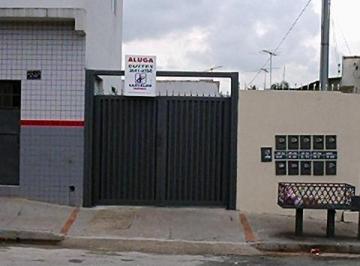 2aa6efd3046bf94d579 · SUÍTE PRÁTICA COM BANHEIRO PRIVATIVO, BOX, PIA DE