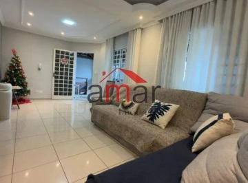 Casa · 241m² · 4 Quartos · Casa à venda no bairro Manacás em Belo Horizonte/MG