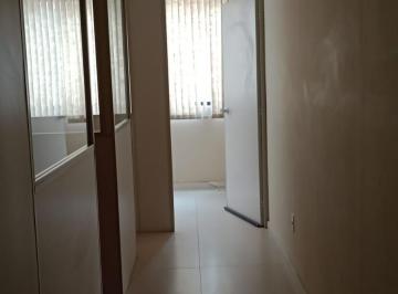 Comercial · 47m² · 1 Quarto · SALA COMERCIAL BEM LOCALIDA PERTO BOURBOM TERESOPOLIS
