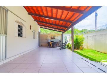 Casa · 217m² · 4 Quartos · 3 Vagas · Casa Espetacular em Ponta Negra