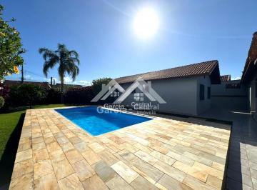 Casa · 203m² · 3 Quartos · 2 Vagas · Casa com piscina em uma área de 500 metros em Peruíbe