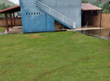 Casa de 3 quartos, Cachoeiras de Macacu · Casa em Cachoeiras de Macacu ( Guapiaçu)