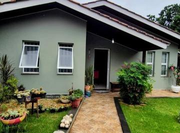 Foto 01 · Casa Plana com 3 suites, Escritório, 5 wc e 5 vagas no Residencial das Ilhas, em Bragança Paulista