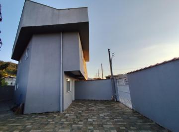 Casa · 68m² · 1 Quarto · 2 Vagas · CASA COM QUINTAL GRANDE NO GUARUJÁ VITORIA PARK !!!