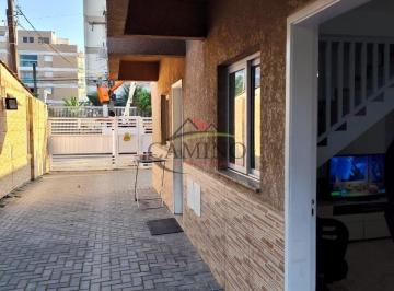 Casa · 60m² · 2 Quartos · 1 Vaga · Casa Padrão - Village