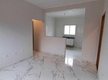 Casa · 70m² · 2 Quartos · 1 Vaga · Sobreposta Alta - 2 Dormitórios- Santa Rosa/Guarujá