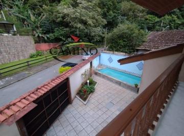 Casa · 314m² · 5 Quartos · 2 Vagas · Casa em Villa Maia nas Pitangueiras, Guarujá/SP