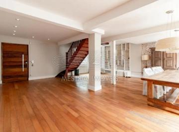 Casa · 149m² · 3 Quartos · 1 Vaga · Oportunidade de morar na Vila Nova Conceição | Planta original, ideal para ser modernizada!
